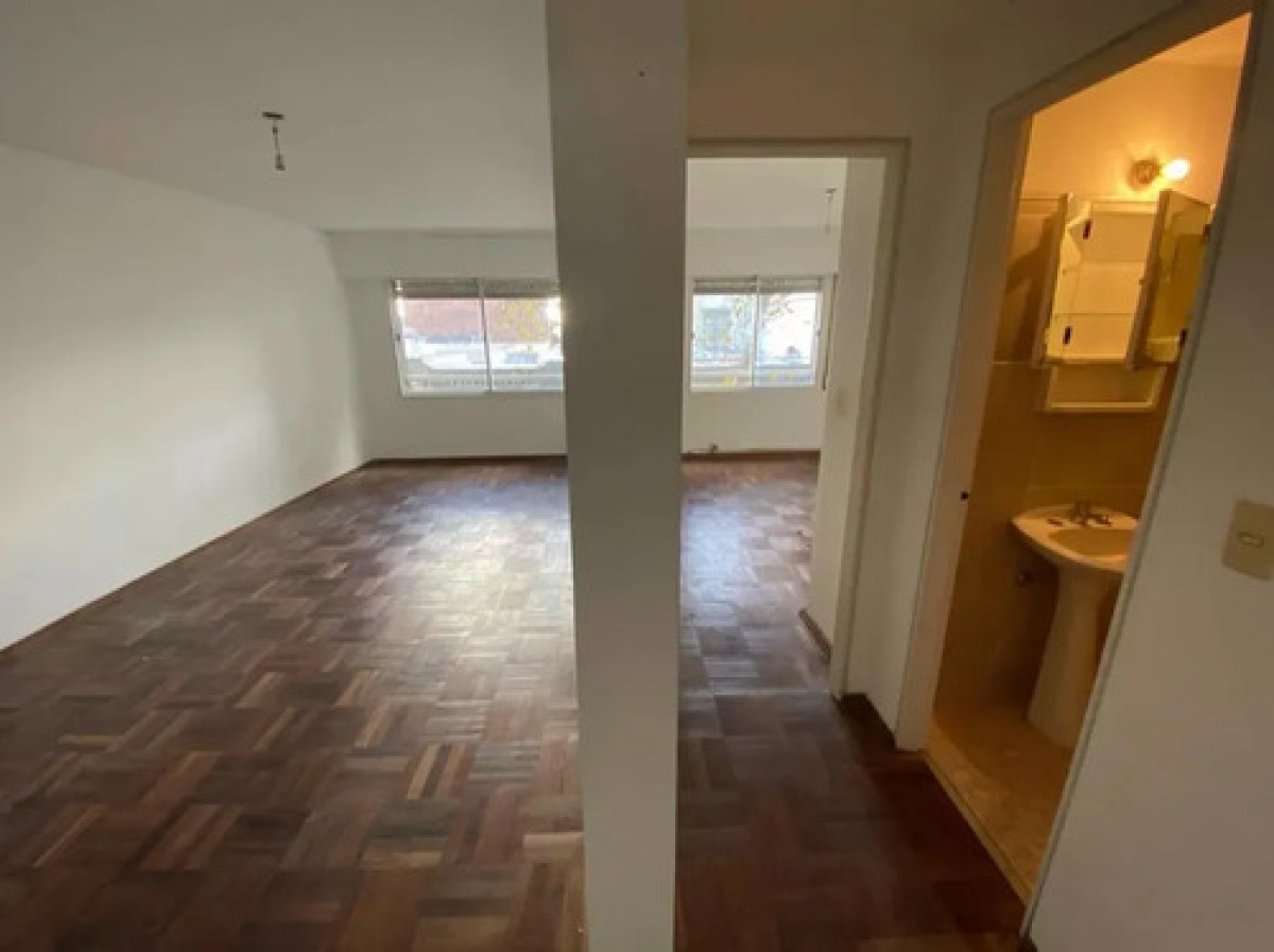 Apartamento en Alquiler - Cordón 
