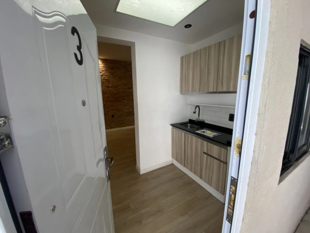 Monoambiente en alquiler - Cordón 