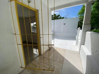 Casa en alquiler - Aires Puros 
