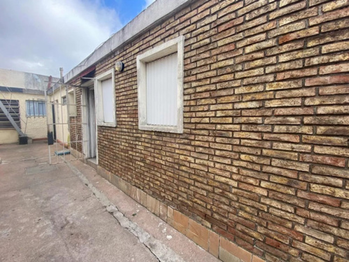 Casa en alquiler - Unión 