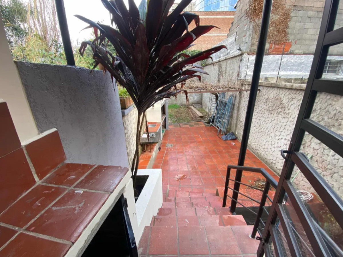 Casa en alquiler - Pocitos Nuevo 