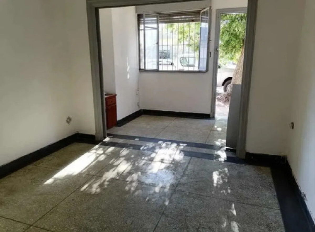 Casa en Alquiler - Jacinto Vera 