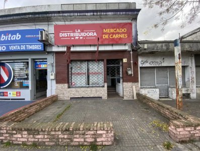 Local en Alquiler - Pérez Castellanos 
