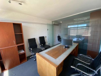 Oficina en Venta - Ciudad Vieja 