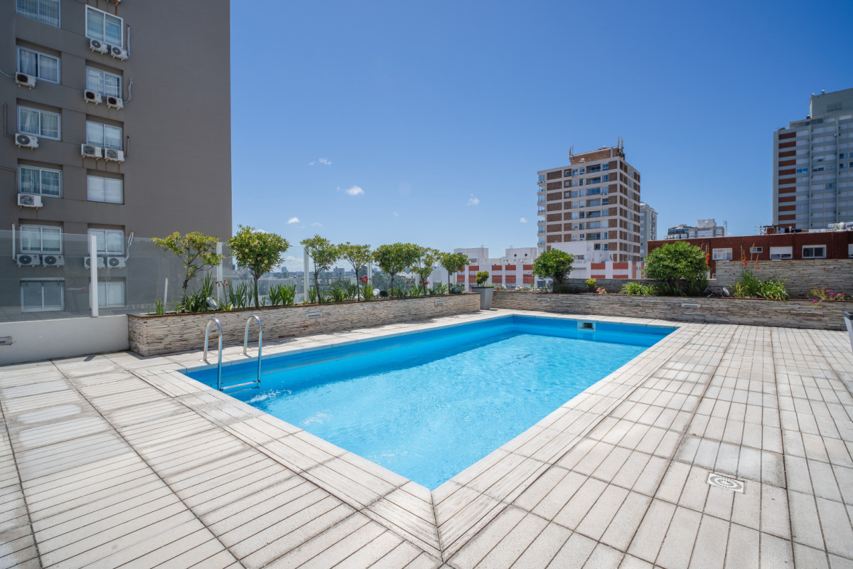 Oportunidad en la Península: 1 dormitorio con amenities y cochera