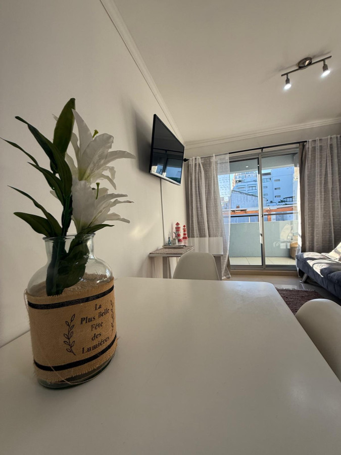 Apartamento con garaje y balcon en la peninsula