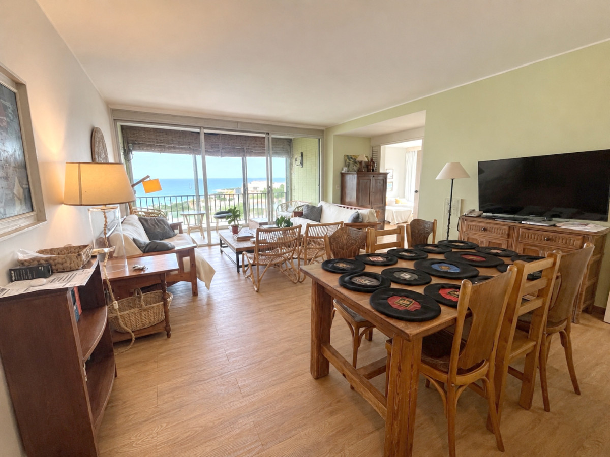 Apartamento à venda com vista para o mar, 3 quartos em Peninsula, Punta del Este