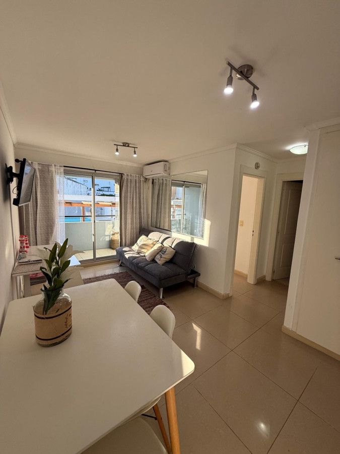 Apartamento con garage y balcón en la Peninsula