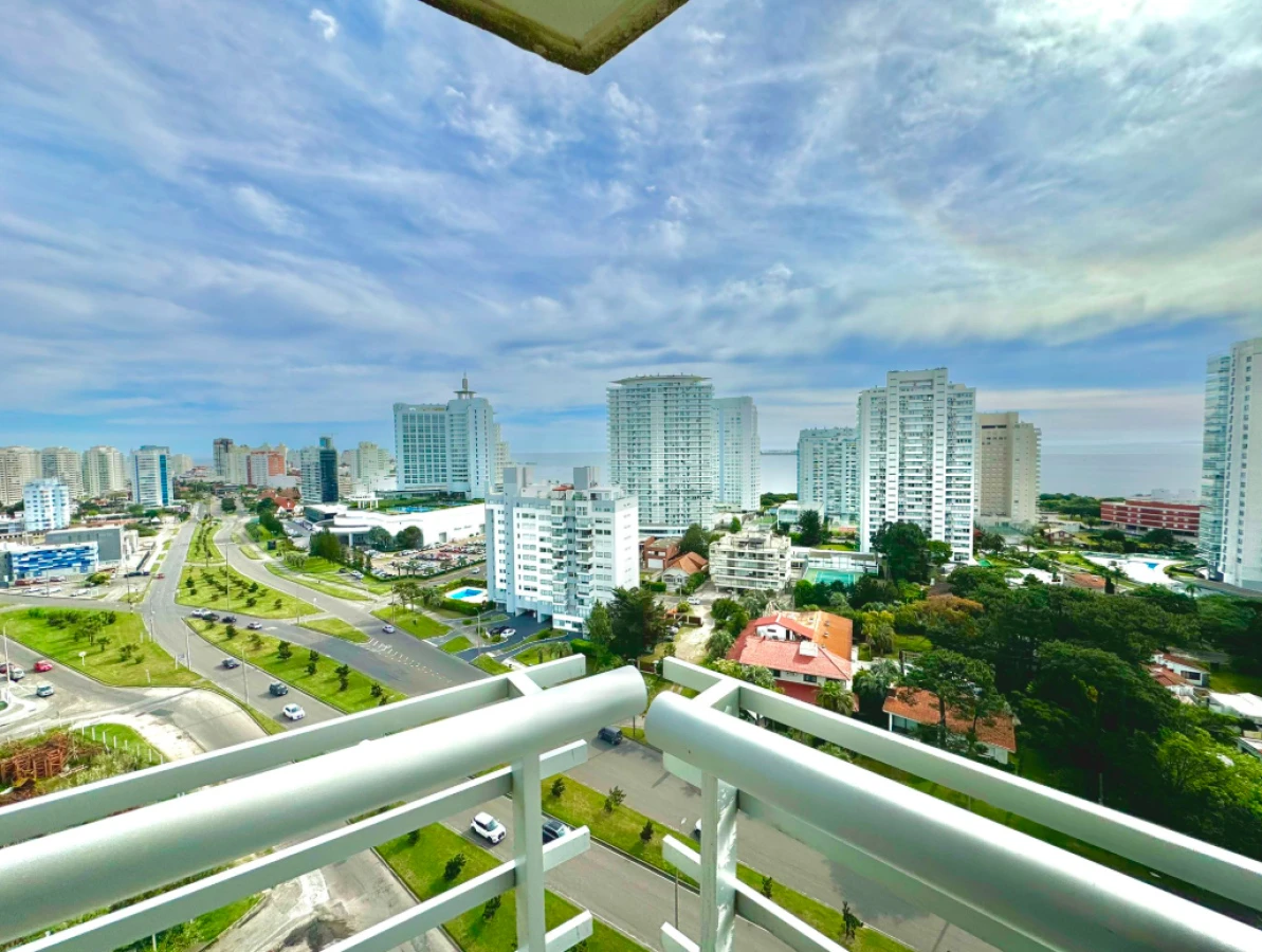 Apartamento en Boulevard Artigas, Uruguay