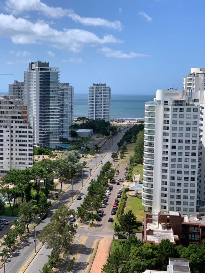 Apartamento en Roosevelt, Uruguay