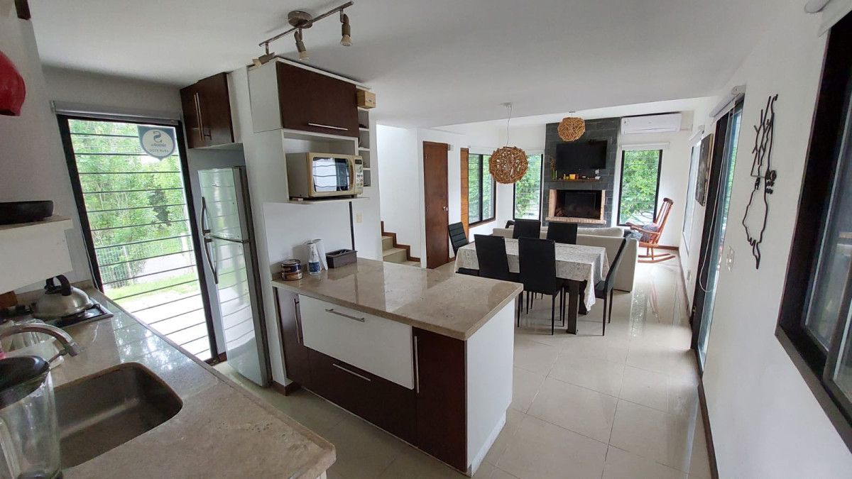 Venta casa 3 dormitorios Pinares
