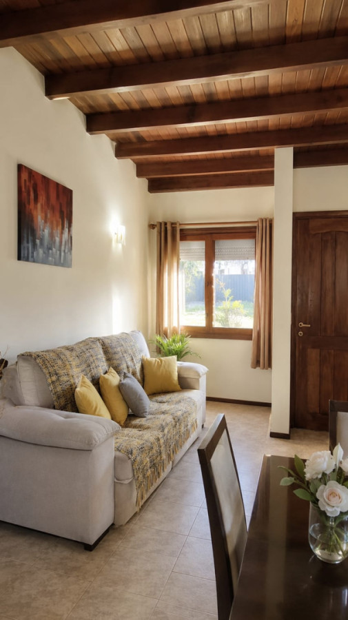 Casa en Venta 2 dormitorios en La Bota