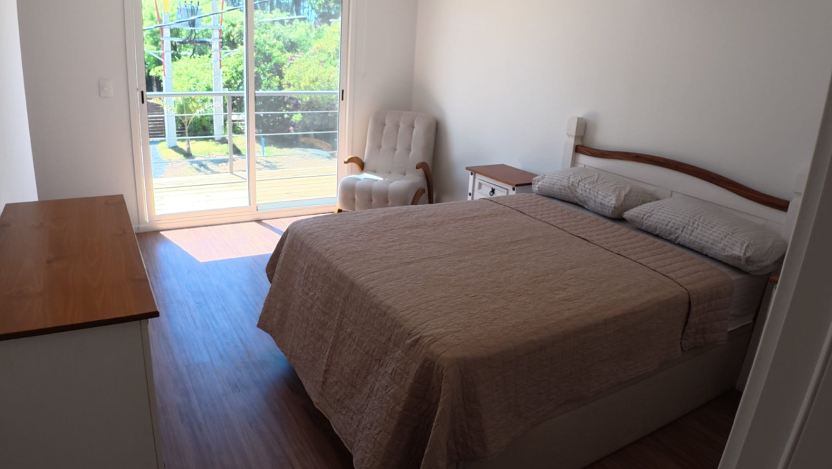 Ocean Park: dos modernas casas a estrenar, ubicadas a pocos metros de la playa!