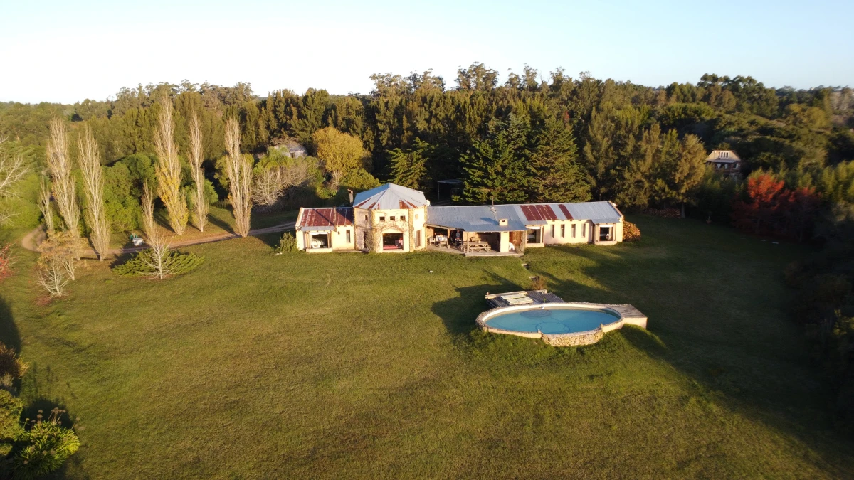 Chacra con dos casas y más de 1 hectárea en venta en Pejerrey  Ideal para vivir o disfrutar en familia