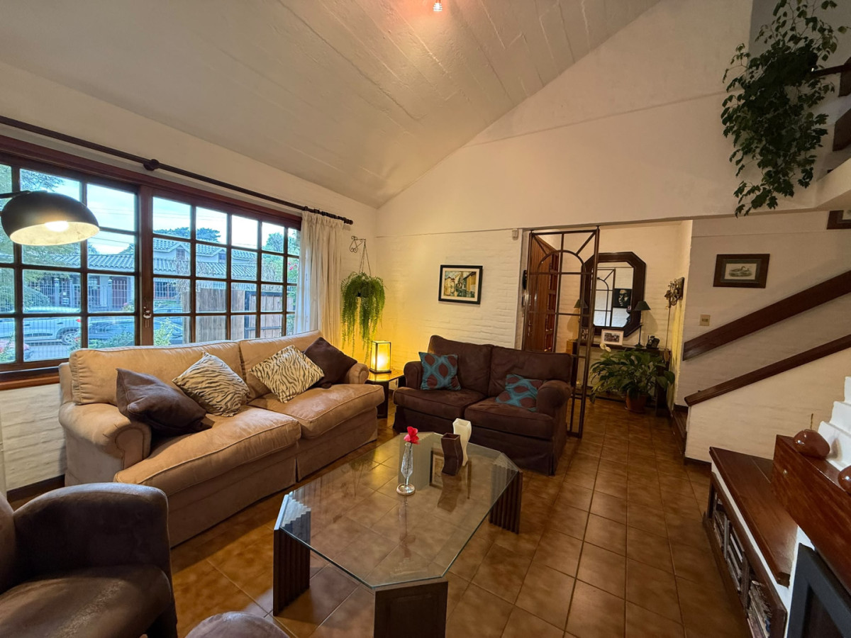 Venta Casa 3 dormitorios en Barrio Mónaco, Maldonado.