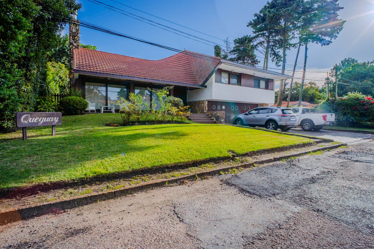 Casa de 3 dormitorios en Playa Mansa