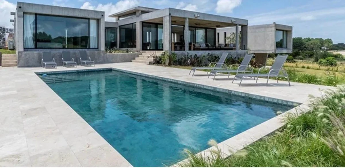 Casa en Laguna Escondida, Uruguay