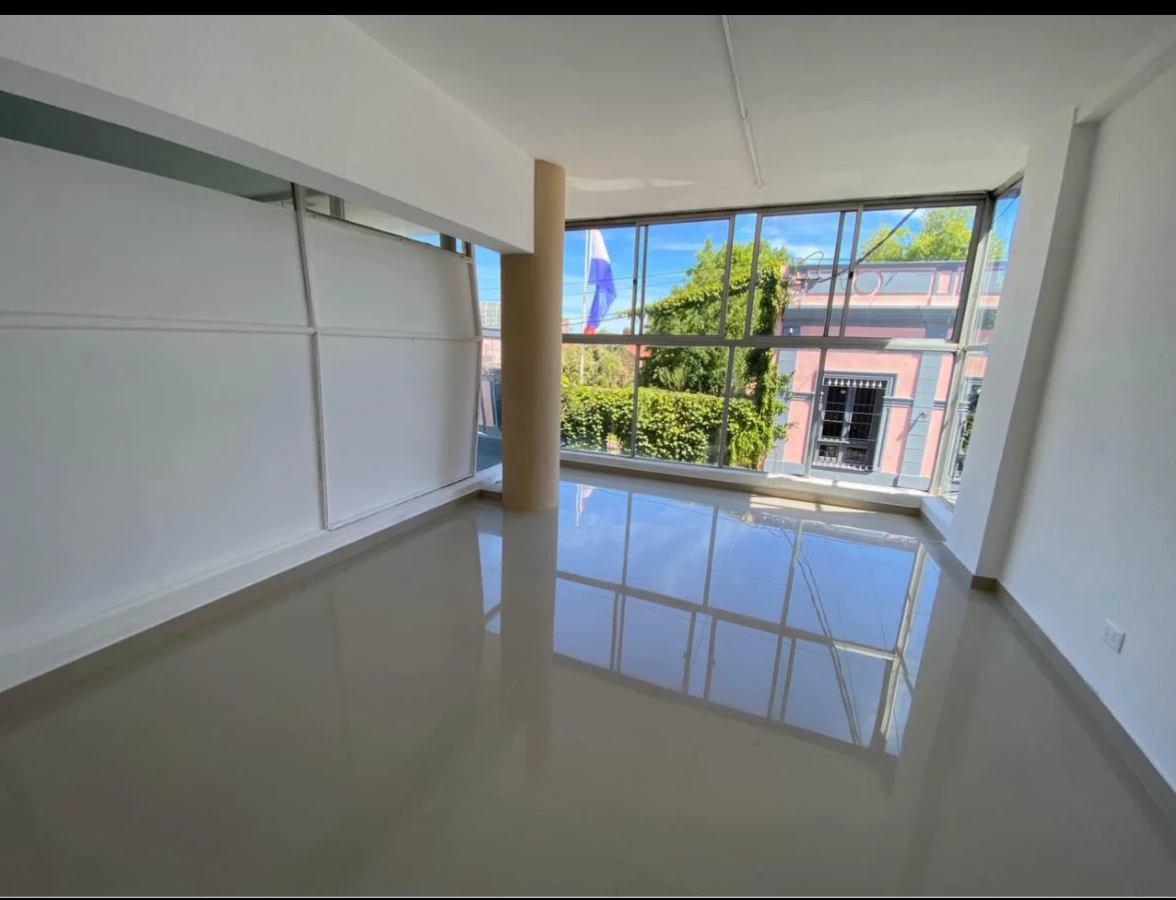 Alquiler local comercial en el centro de Maldoado