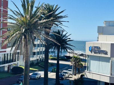 Apartamento en venta monoambiente edificio caracol punta del este