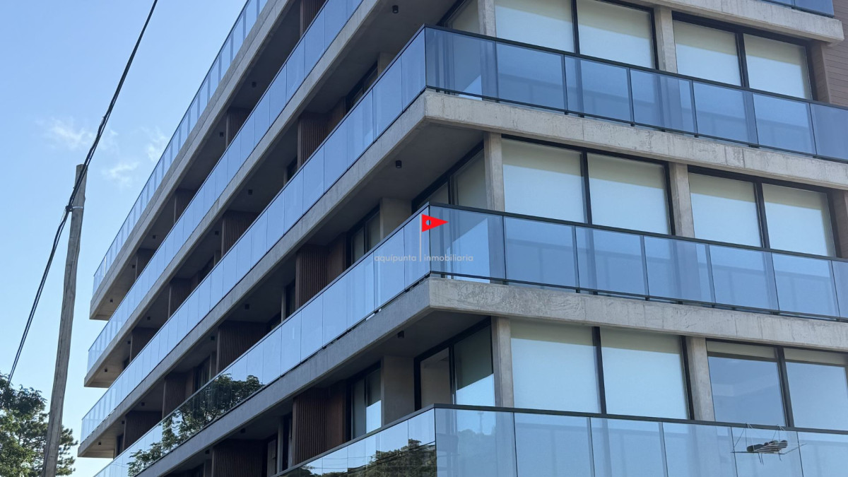 Seaside 305 - Apartamento con cochera