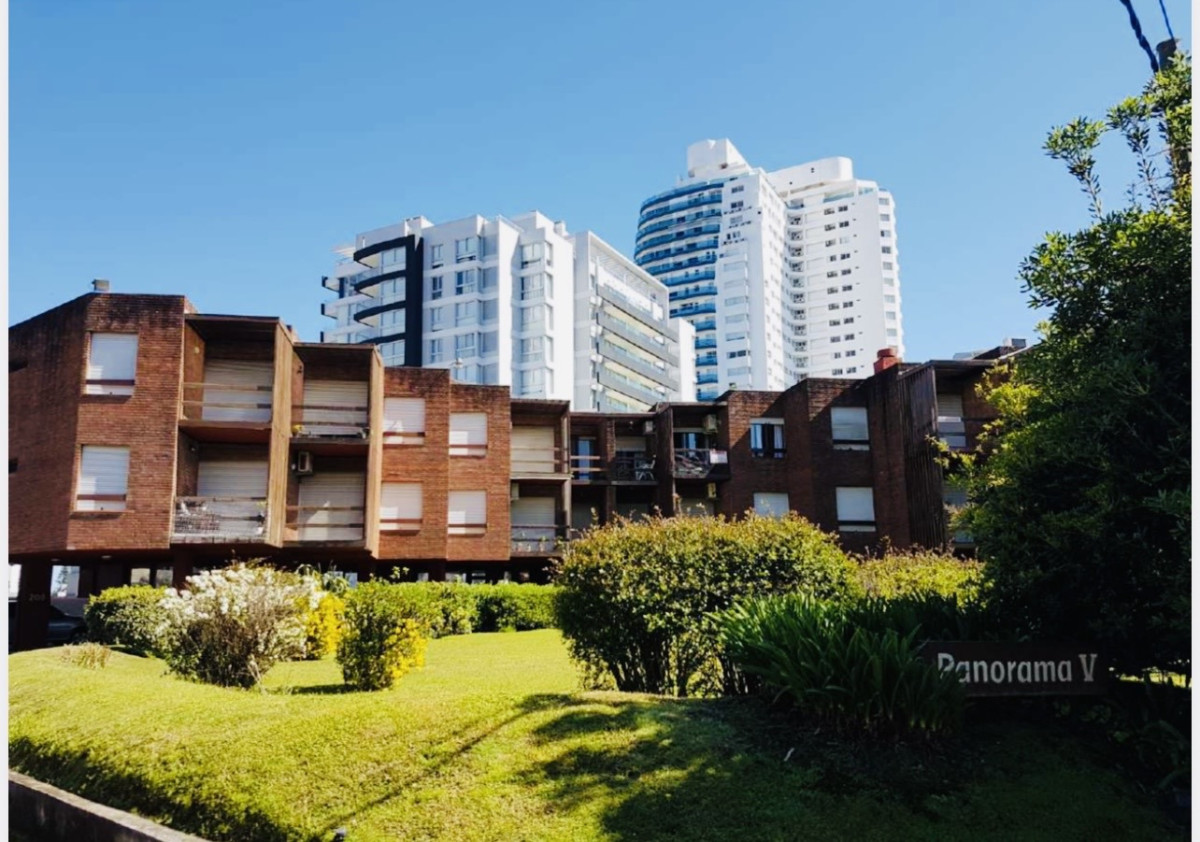 Venta apartamento edificio Panorama V punta del este