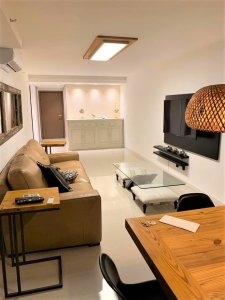 Espectacular Apartamento, 2 Dormitorios y Dep. Look Brava