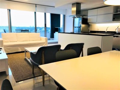 Hermoso Apartamento 2 Dormitorios y Dep. Torre Esmeralda