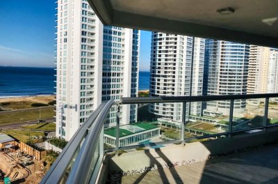 Apartamento a estrenar, 3 dormitorios mas dep. Look Brava, Punta del Este