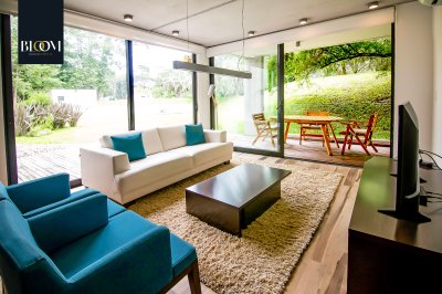 Apartamento Deluxe de 2 Dormitorios. Be House