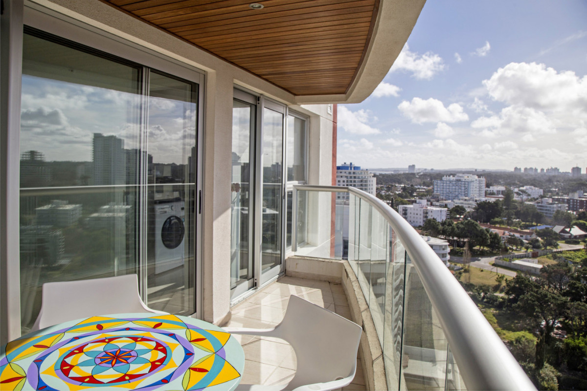 Espléndido apartamento, 2 dormitorios, Icon Brava