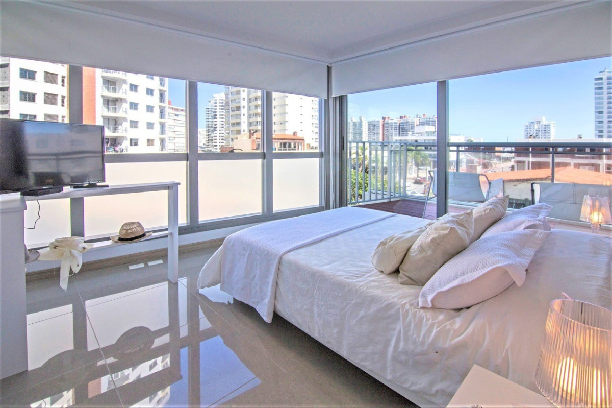 Hermoso Apartamento, 2 Dormitorios. Onix