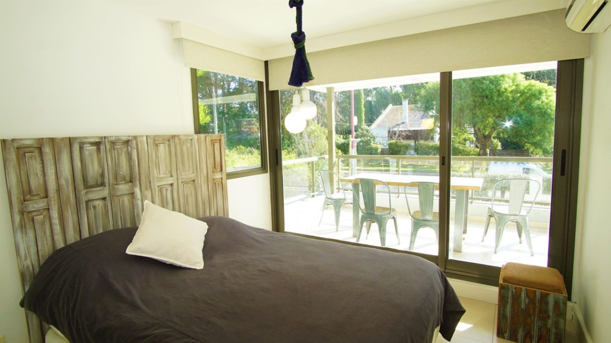 Cómodo apto, 1 y 1/2 dorm, Unique