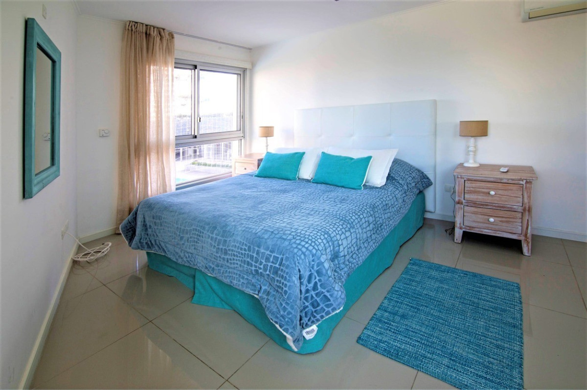 Espléndido Apartamento, 2 dormitorios. Wind Tower