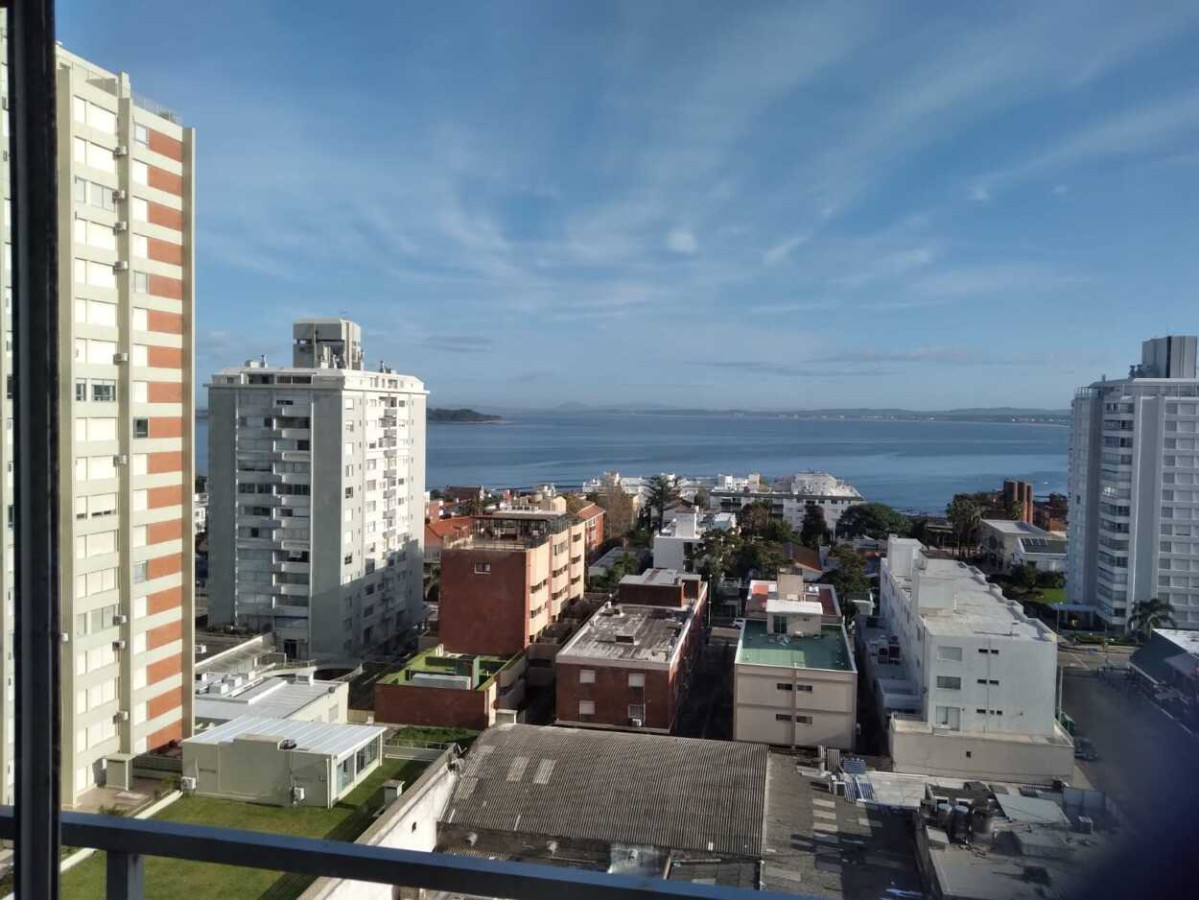 Apartamento 2 dormitorios, Edificio Apolo, Gorlero