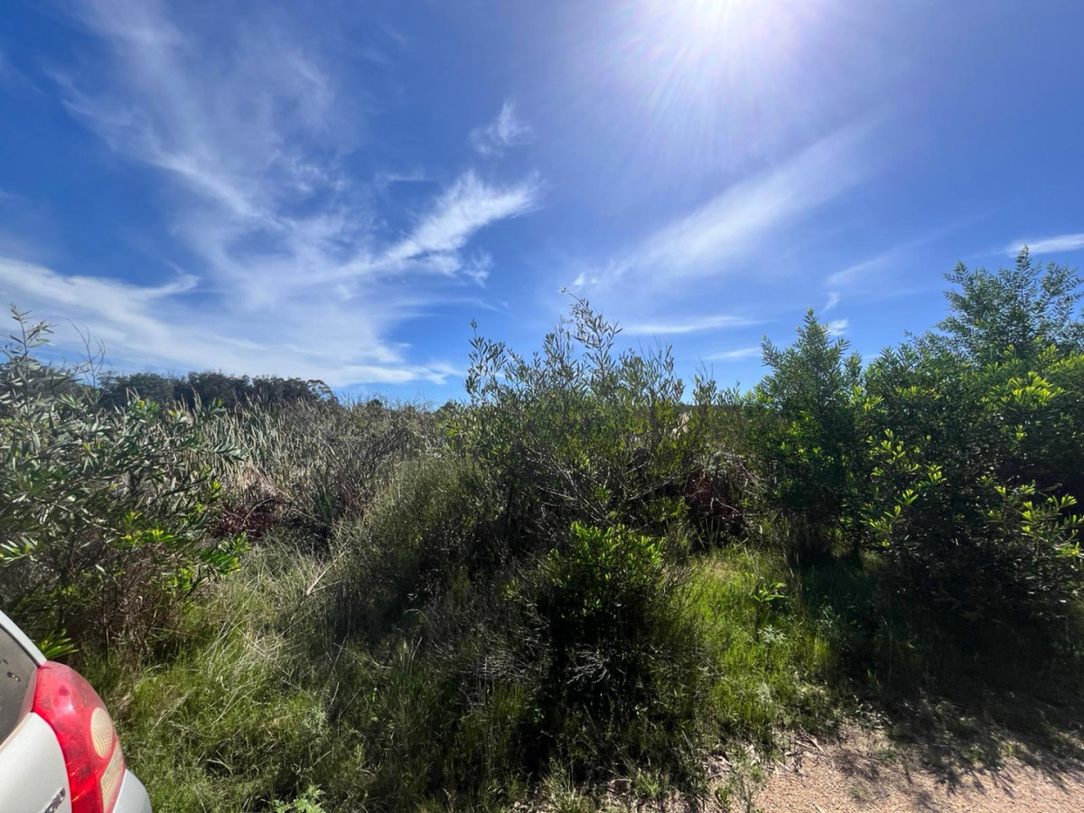 Terreno en Ocean Park a dos cuadras del mar.