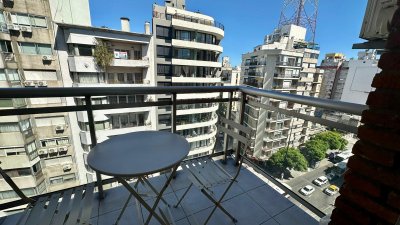 Venta Apartamento Tres Cruces 3 dormitorios y gge, Piso Alto! 