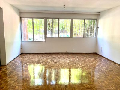 Apartamento en Alquiler, 3 dormitorios. Pocitos