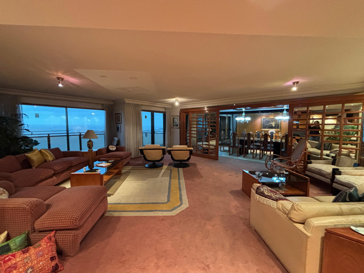 Hermoso apartamento super amplio en VENTA