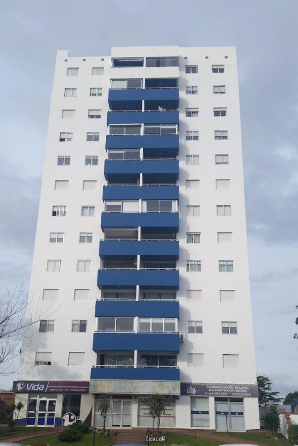 Se Alquila Apartamento en Roosvelt 