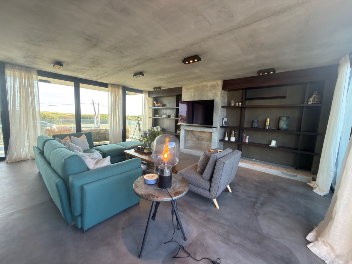 Casa Venta 3 Dormitorios La Juanita