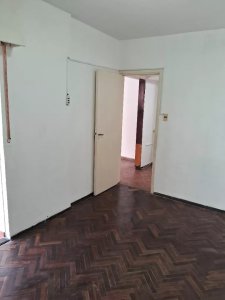 Venta Apartamento 1 Dormitorio Con Patio Exclusivo  La Blanqueada, Montevideo, T