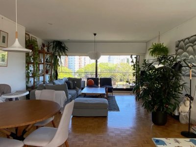 Venta Apartamento 4 Dormitorios 4 Baños Garage Balcón. Parque Rodó, Montevideo. H