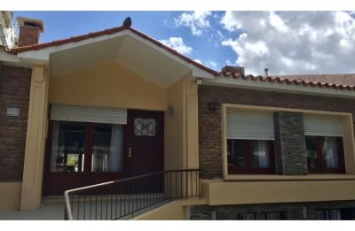Alquiler Casa 3 Dormitorios, Malvin, T