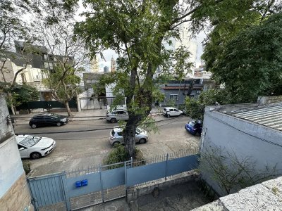 Alquiler Casa 3 Dormitorios en Punta Carretas, Garaje, T