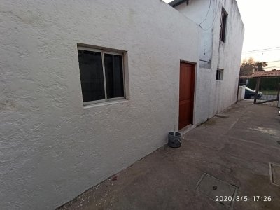 SE ALQUILA APARTAMENTO 1 DORM EN BARRIO LA SONRISA