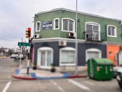 SE ALQUILA OFICINA O VIVIENDA CENTRO MALDONADO
