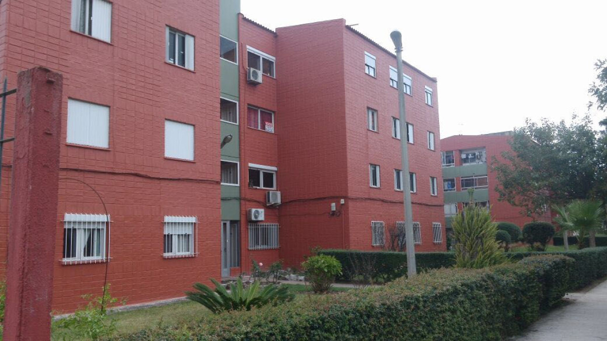 SE VENDE APARTAMENTO 3 DORM COMPLEJO B9 MALDONADO