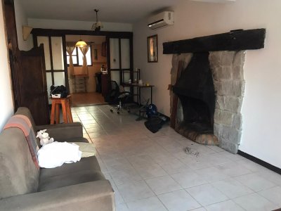 SE VENDE VIVIENDA COVISANCAR 1, DE 3 DORMITORIOS SAN CARLOS 