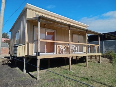 SE ALQUILA CASA 1 DORMITORIO CANTERAS DE MARELLI