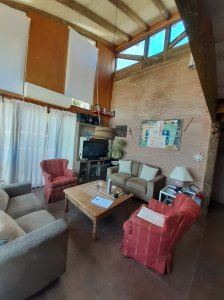 SE ALQUILA CASA EN EL TESORO 